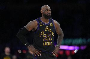 追梦：抢七根本不存在什么战术调整 就是文班对阵SGA的个人秀